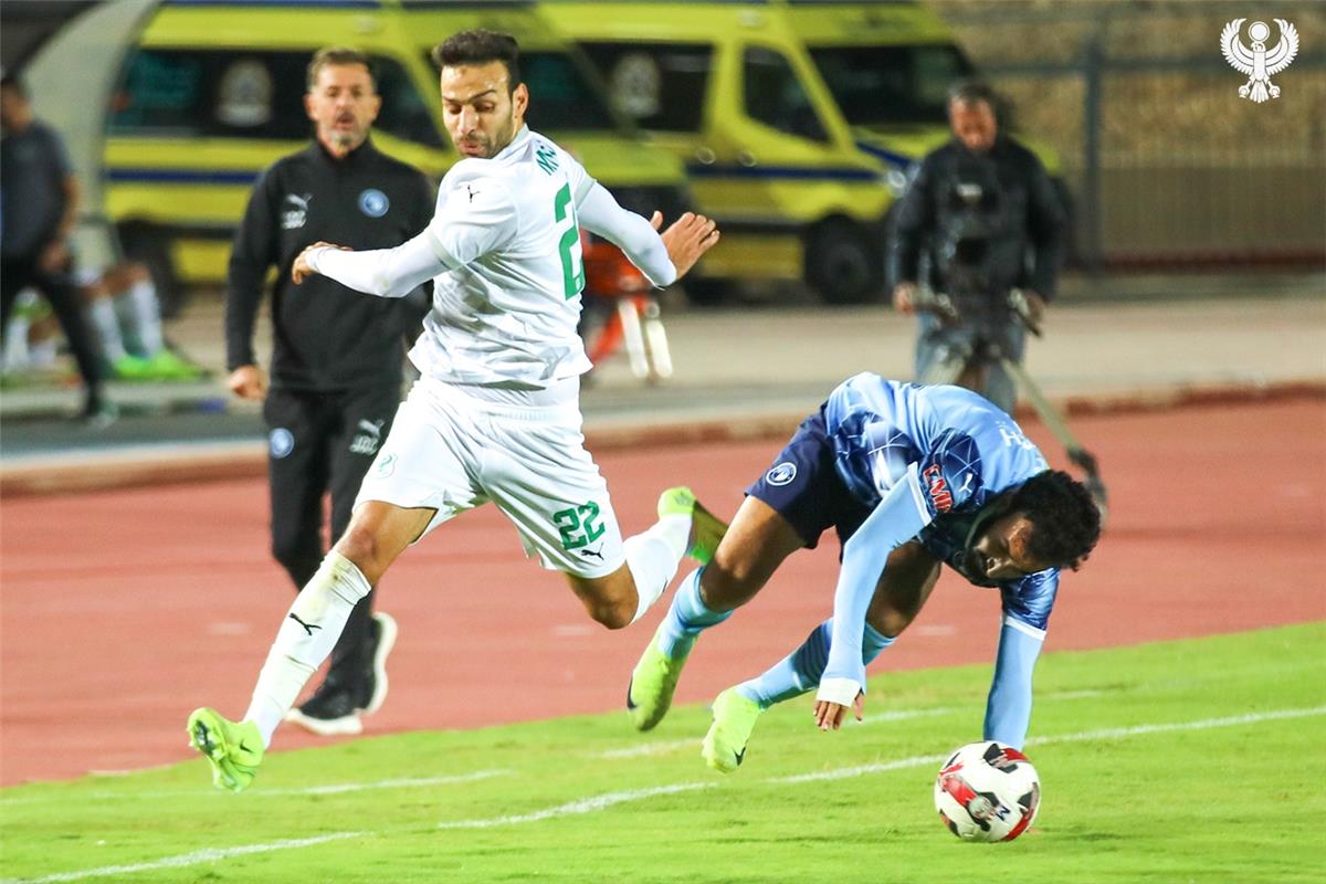 ميدو جابر لاعب المصري