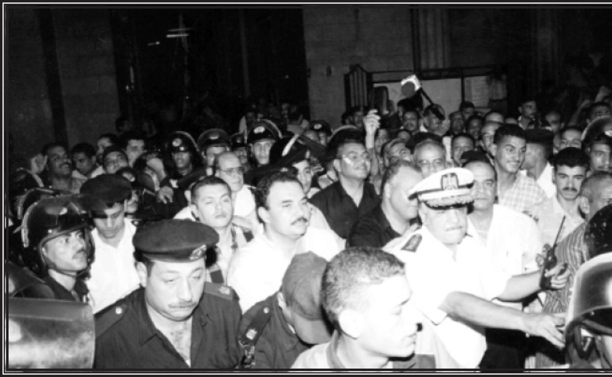 محاكمة مصطفى بكري وشقيقه