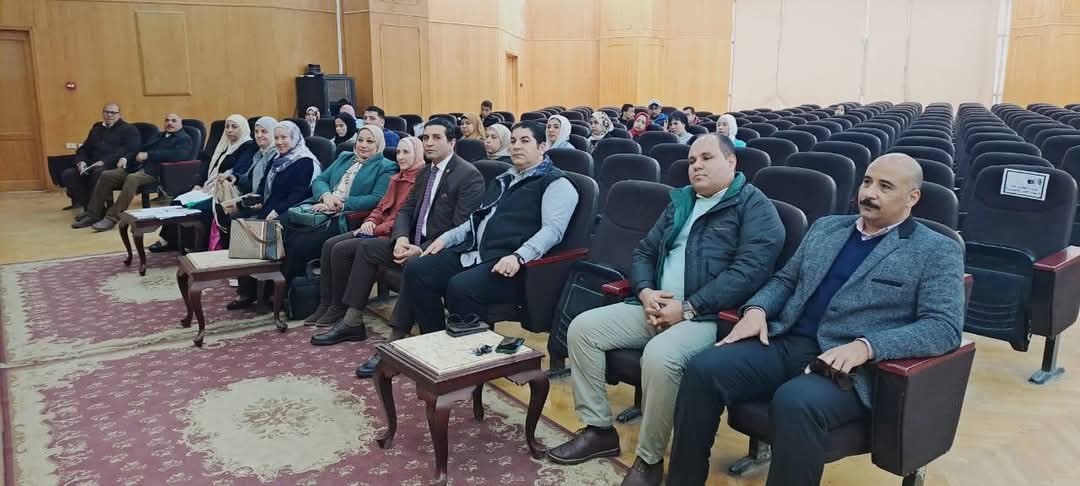 انطلاق فعاليات الدورة التثقيفية