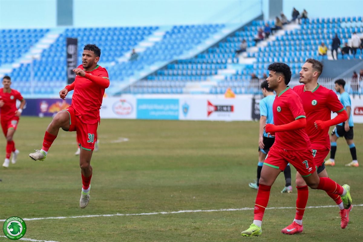 لاعبي مودرن سبورت