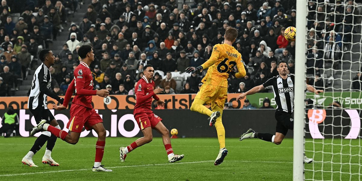 مباراة ليفربول ونيوكاسل