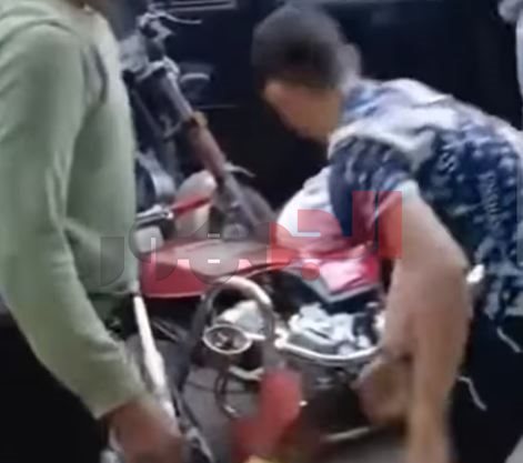 فيديو ضابط شرطة قنا