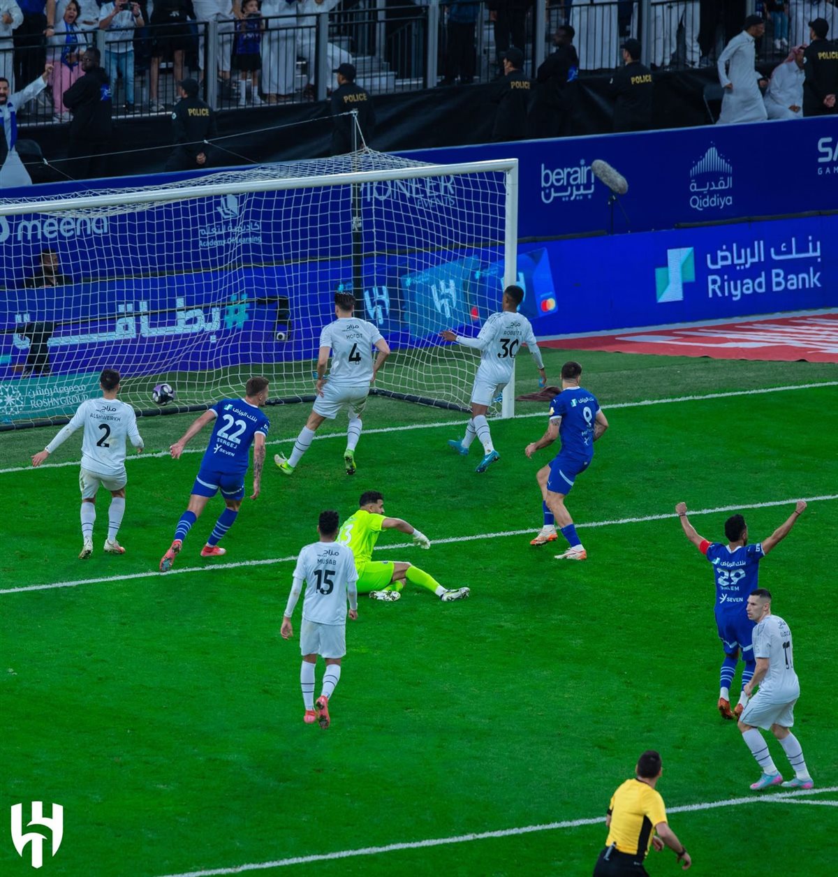الهلال والشباب