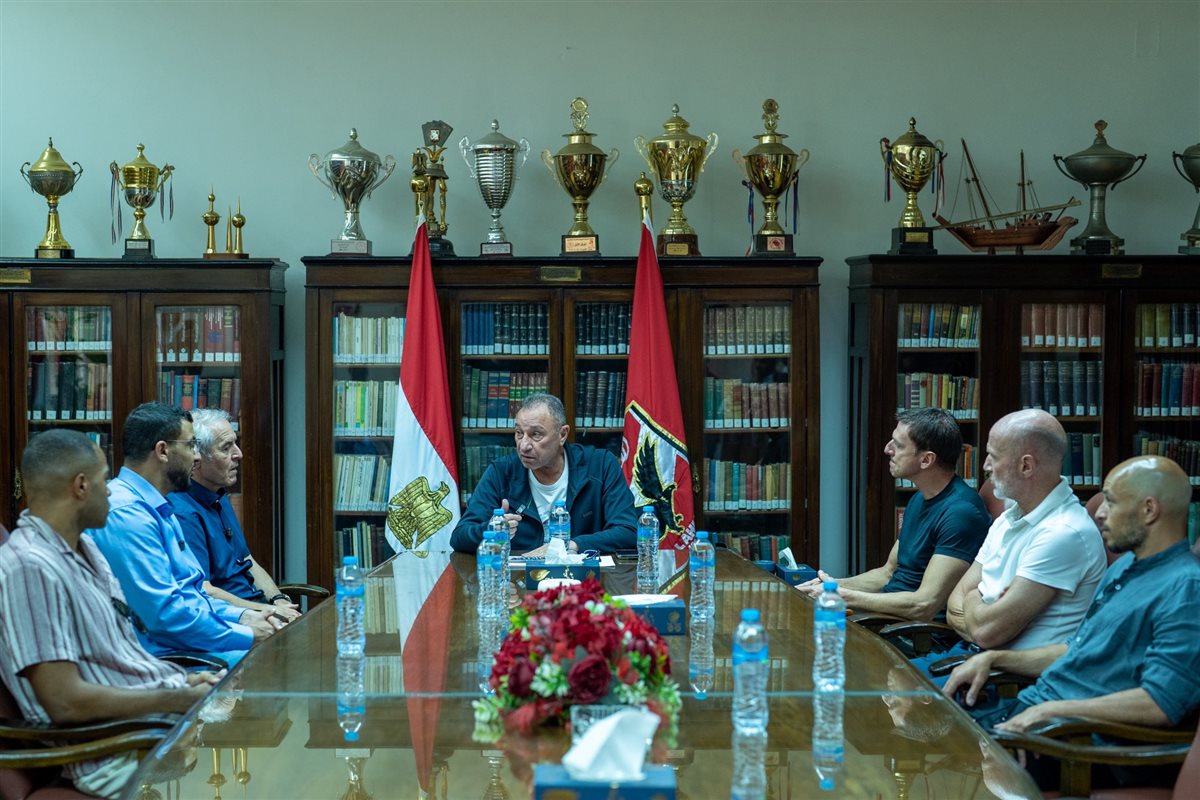 الخطيب