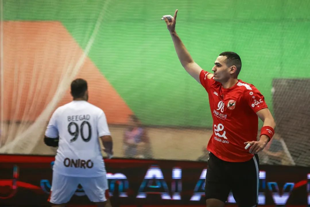 الأهلي والزمالك&nbsp;