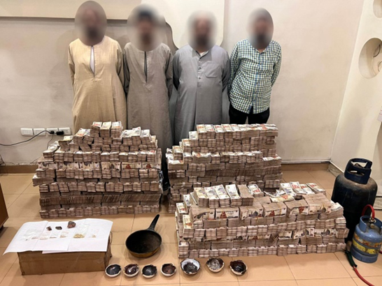 المتهمين والمضبوطات&nbsp;