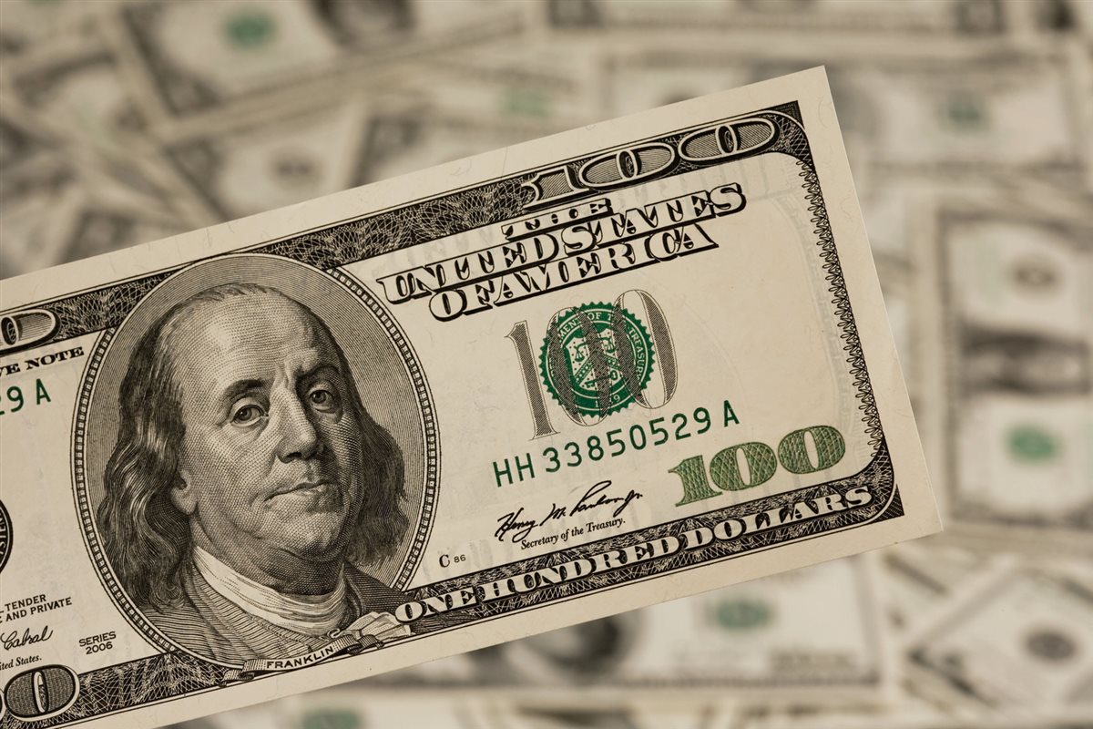 سعر الدولار اليوم&nbsp;