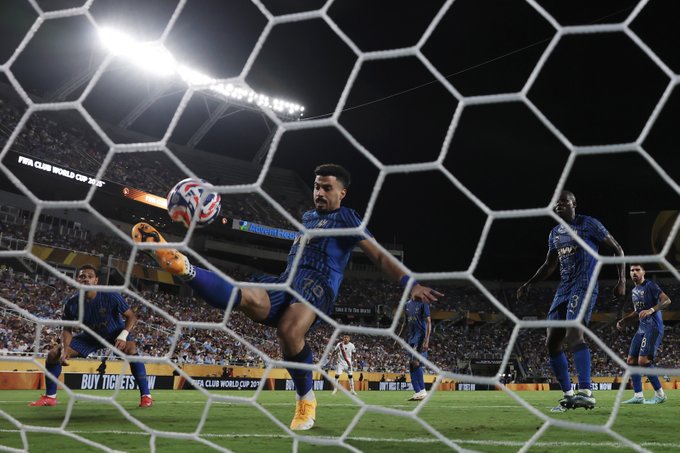الهلال السعودي ضد مانشستر سيتي 