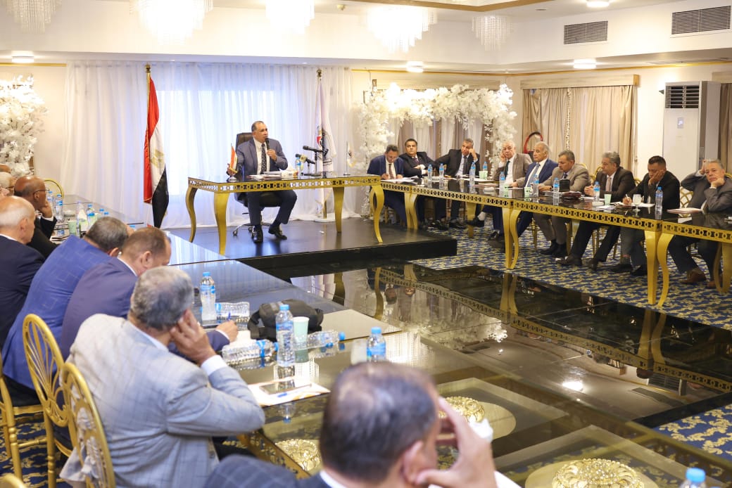 اجتماع نقيب المحامين ونقباء الفرعيات بشأن أزمة الرسوم القضائية