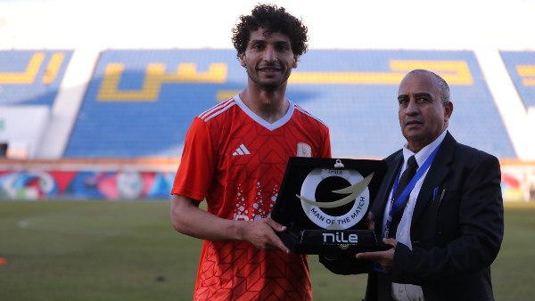 عمرو ناصر
