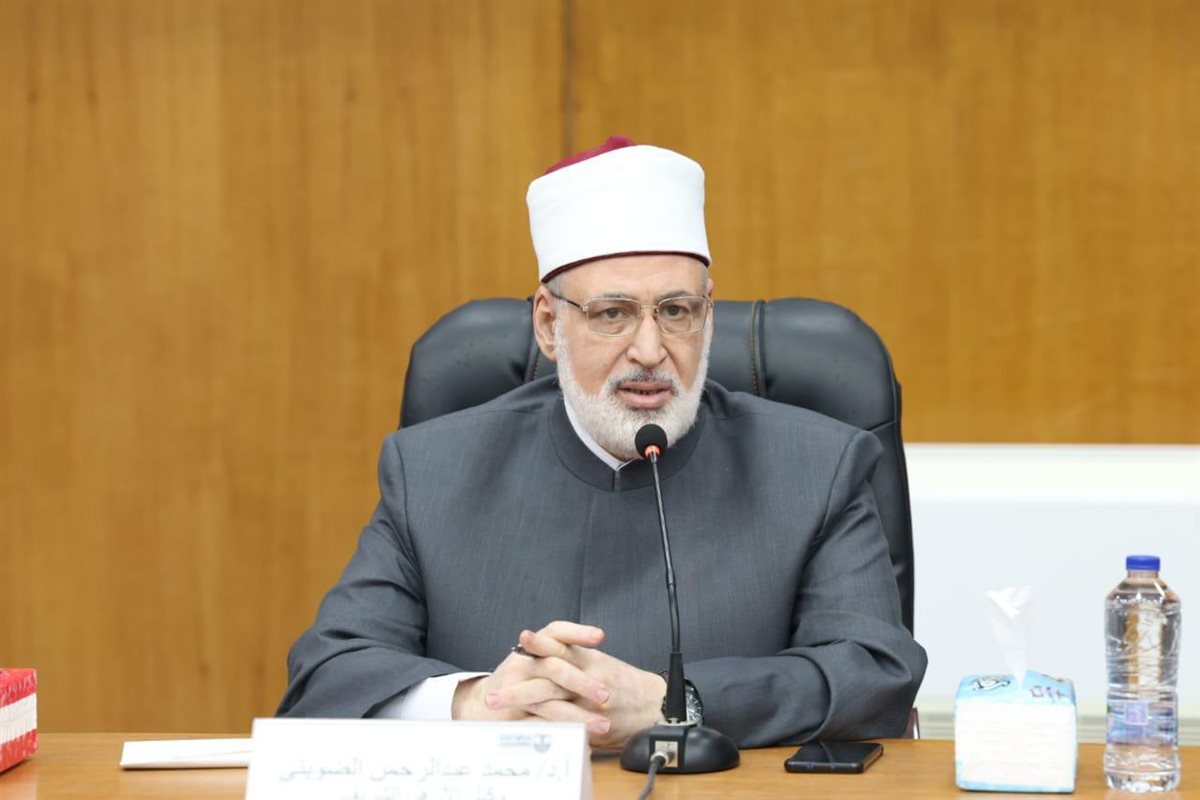 وكيل الأزهر الدكتور محمد الضويني