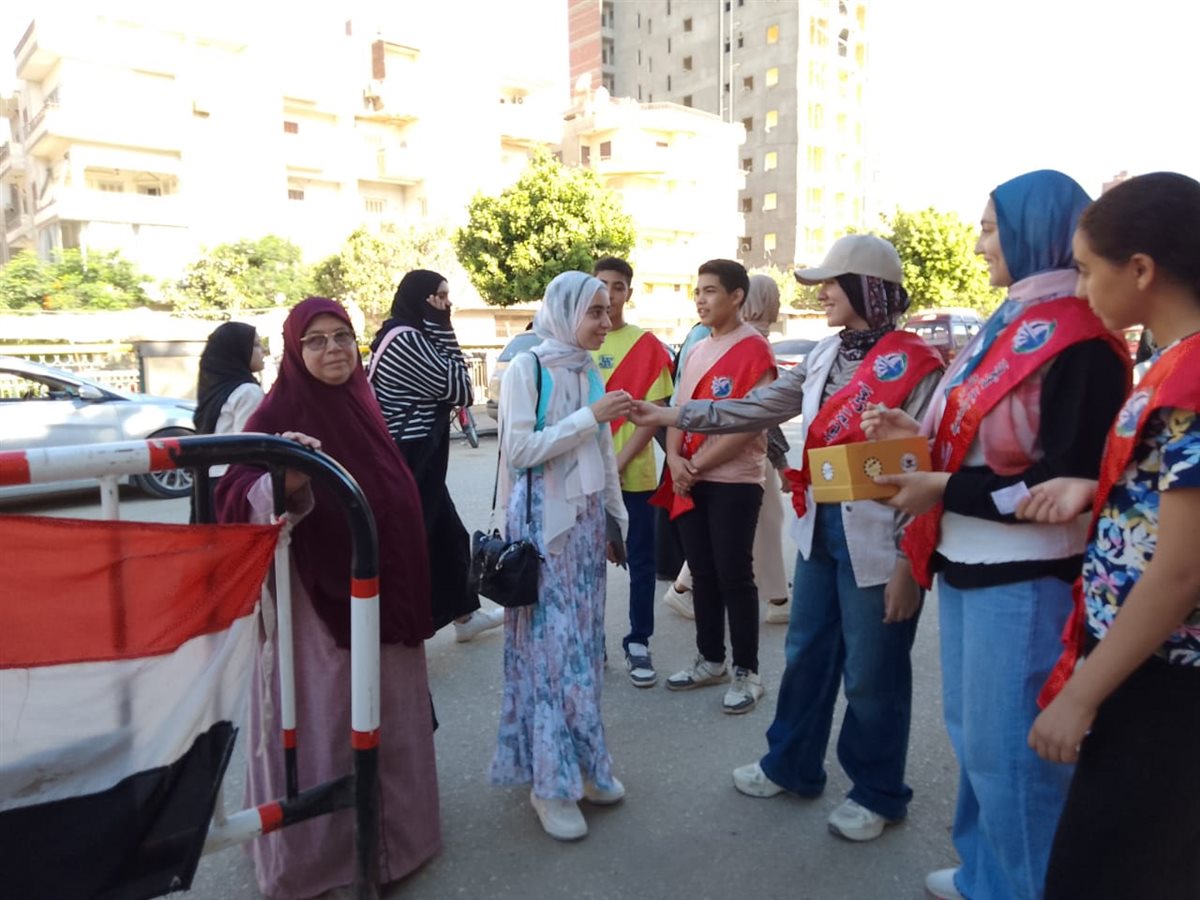 تعليم الفيوم يرسم البهجة على طلاب الثانوية العامة