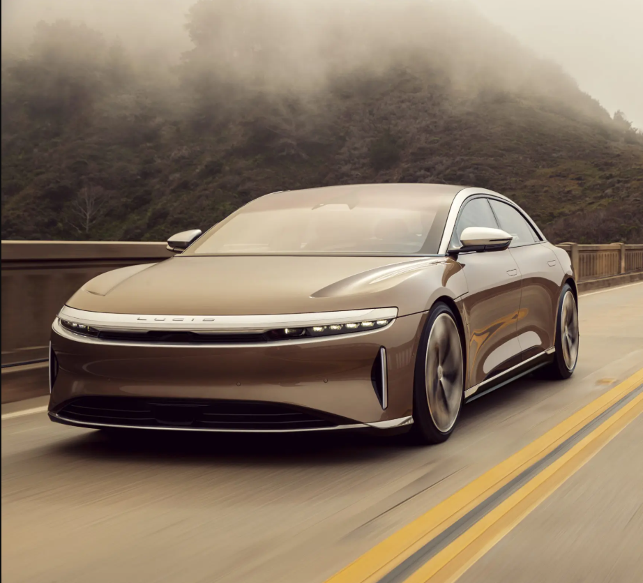 سيارة لوسيد طراز Lucid Air Grand Touring