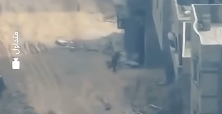 لقطة إغتيال الشاب الفلسطيني من خلال المسيرة