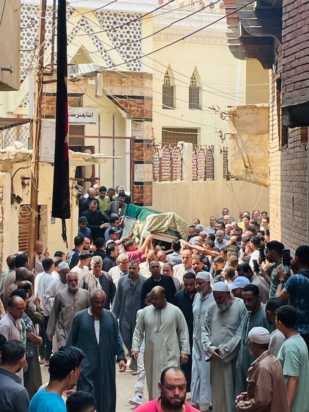 صور من الجنازة
