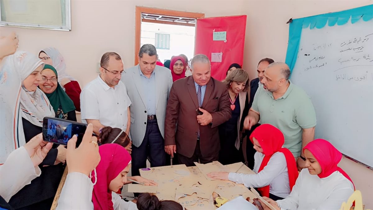 وكيل وزارة التعليم بالفيوم أثناء الاحتفالية