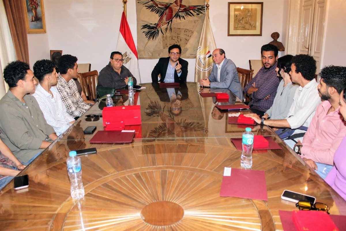 الفائزين بمهرجان المسرح الجامعي