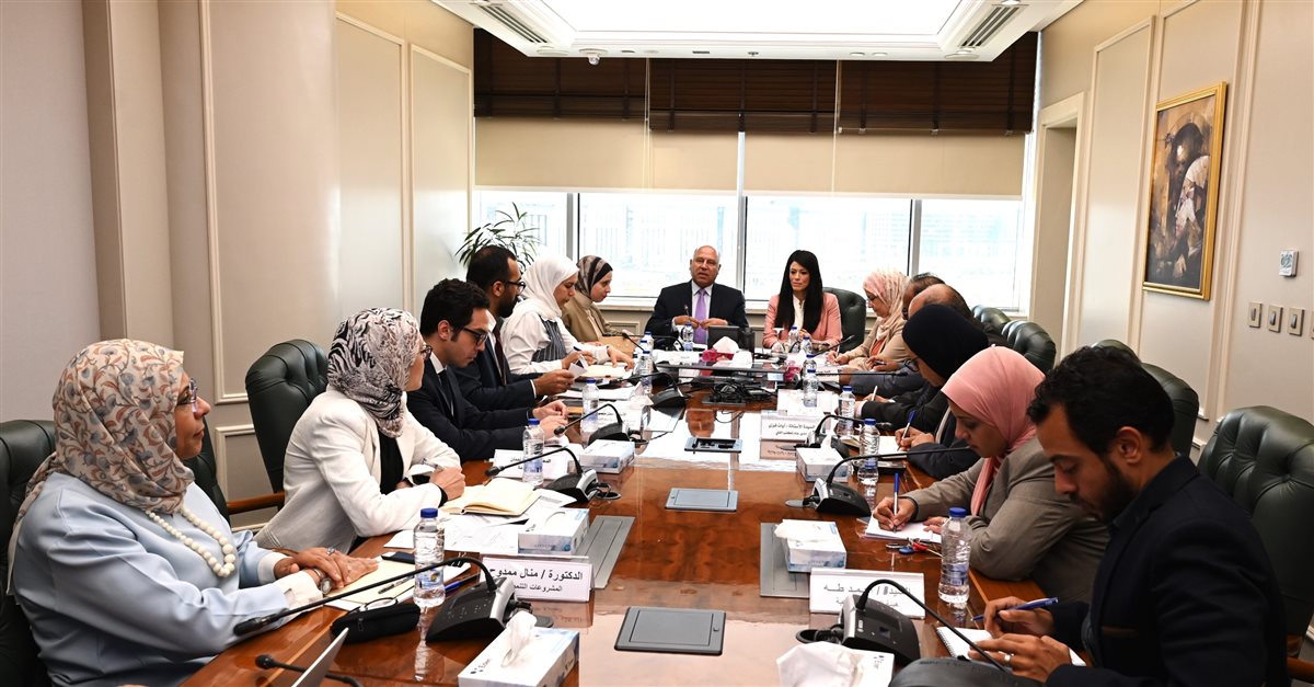 وزيرا الصناعة والتخطيط