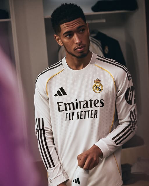 قميص ريال مدريد 
