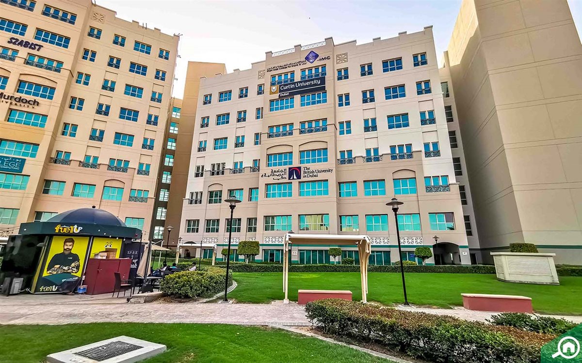 <strong>الجامعة البريطانية</strong>