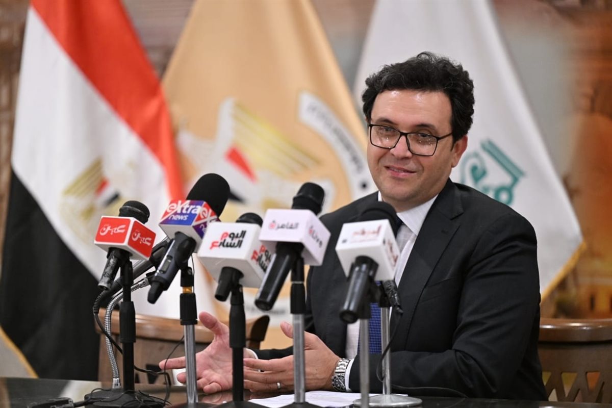 <strong>الدكتور أحمد فؤاد هَنو وزير الثقافة</strong>