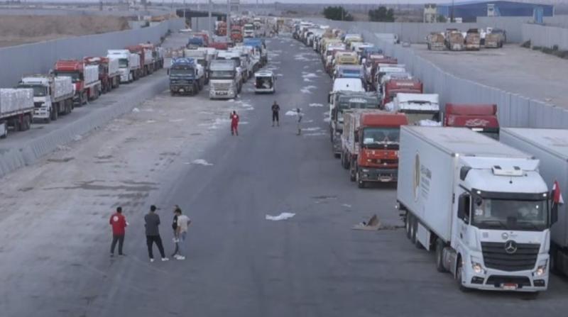 المساعدات الإنسانية تستعد لدخول قطاع غزة