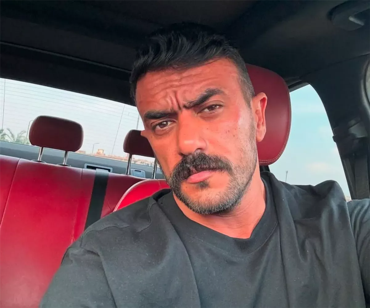 <strong>أحمد العوضي</strong>