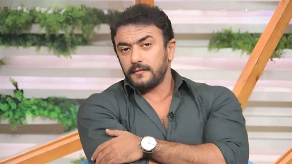 <strong>أحمد العوضي</strong>