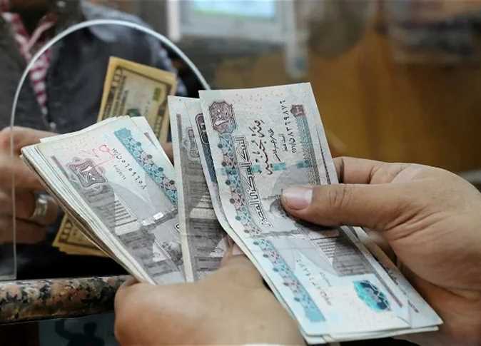 <strong>مرتبات الموظفين تقفز مجددًا</strong>