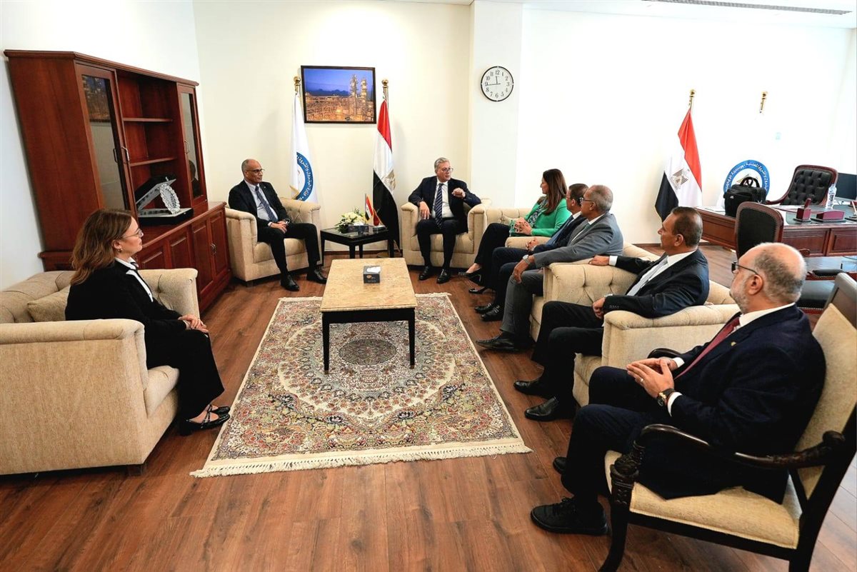 وزير البترول