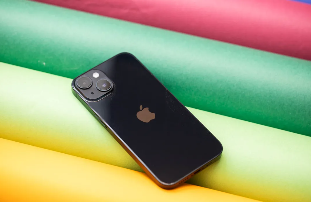 iPhone 14