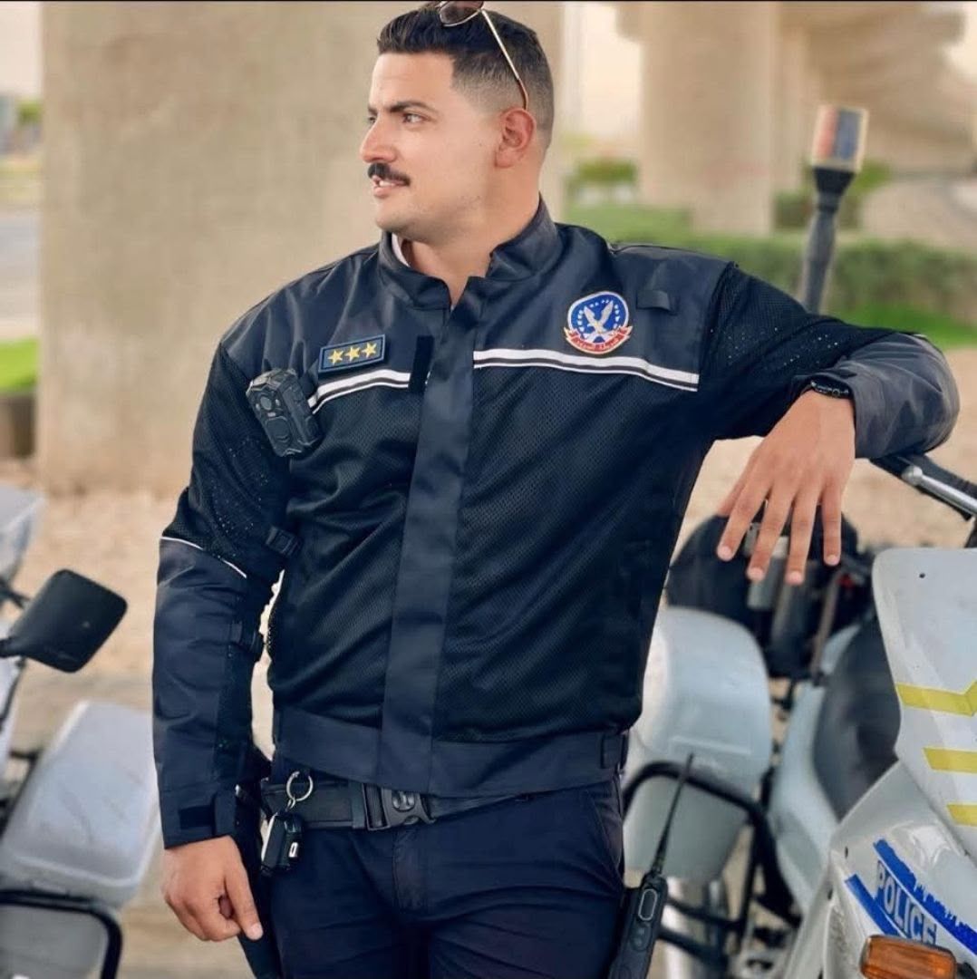<strong>النقيب عمر توفيق</strong>