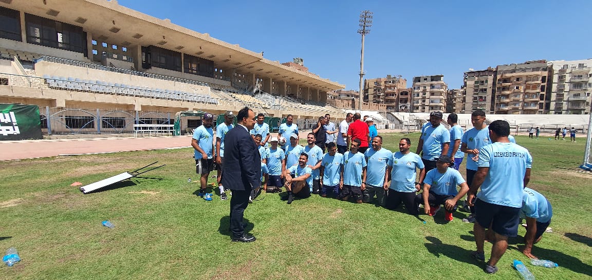 وكيل وزارة الشباب والرياضة بالفيوم اثناء الزيارة