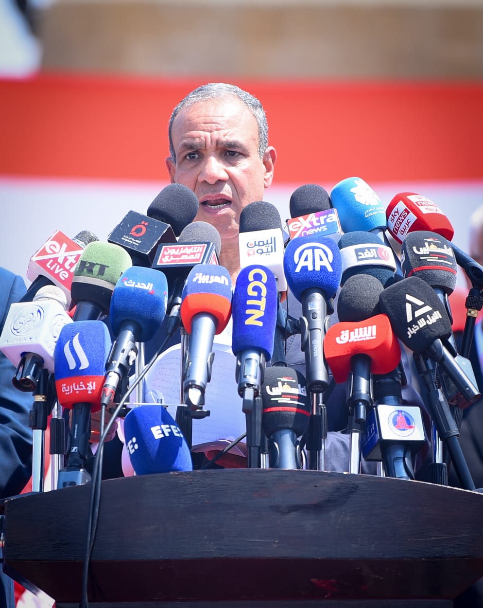 <strong>بدر عبد العاطي وزير الخارجية</strong>