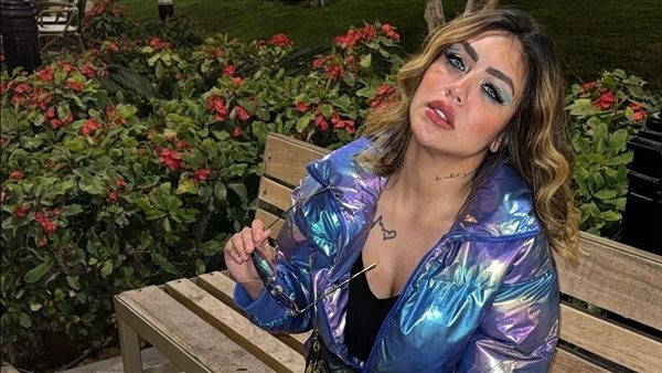 البلوجر هدير عبد الرازق