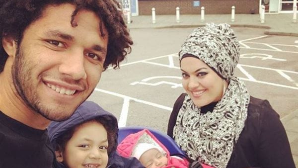 آمال زوجة محمد النني الأولى