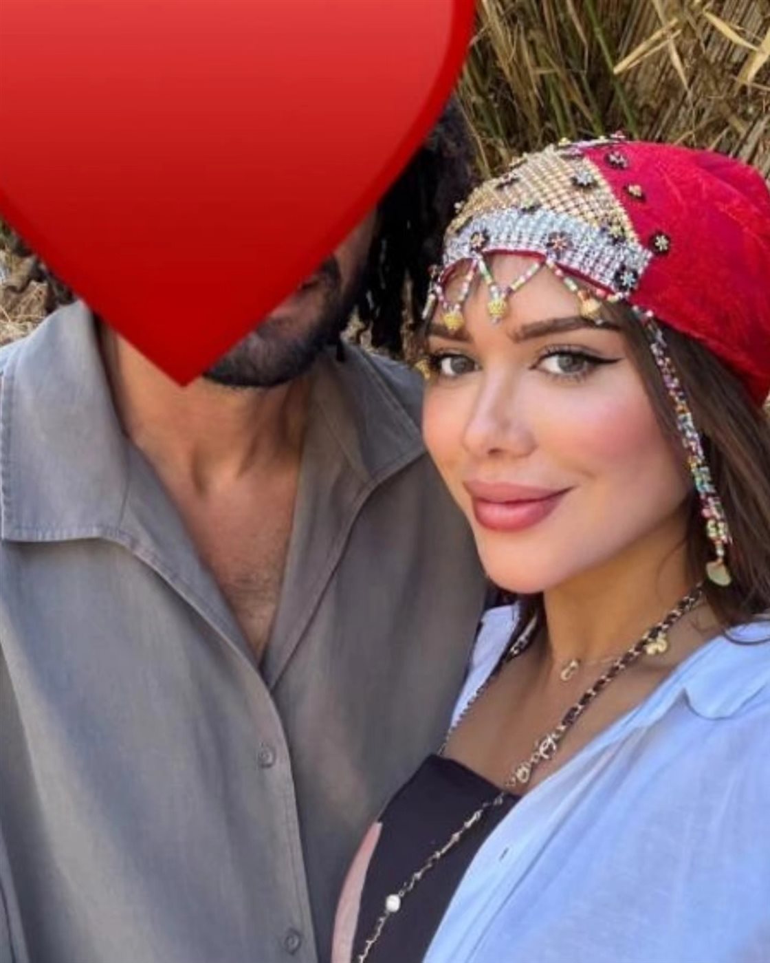 حنان زوجة محمد النني الثانية