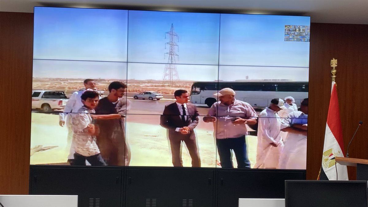 محافظ مطروح يتابع تطورات حادث تصادم طريق مطروح الإسكندرية