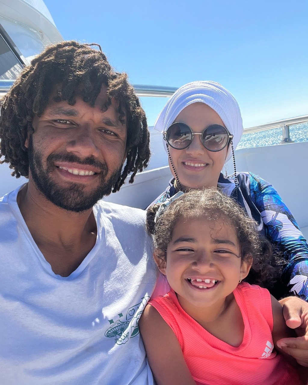 زوجة محمد النني