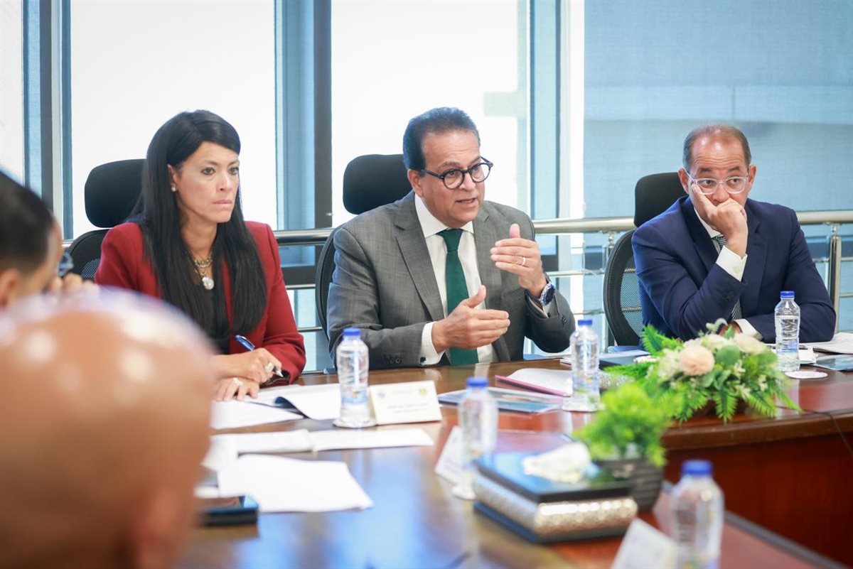<strong>الصحة تبحث فتح أسواق جديدة للتصدير</strong>