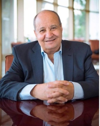<strong>وحيد حامد</strong>