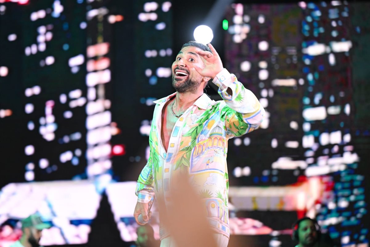 <strong>أحمد سعد</strong>