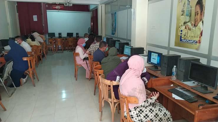 تنسيق القبول بالجامعات