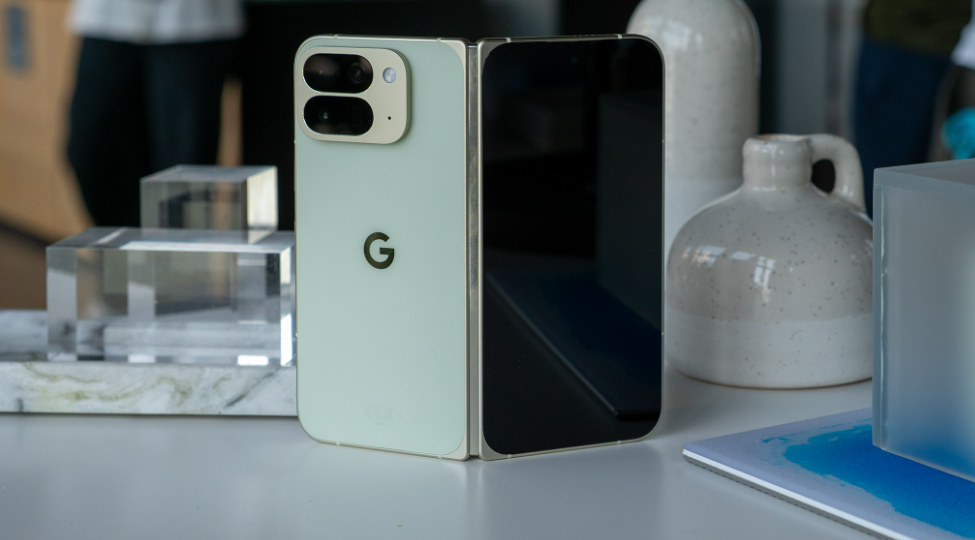 هاتف جوجل Pixel 10 Pro Fold