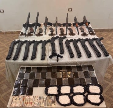مصرع 4 عناصر جنائية وضبط مخدرات وأسلحة بـ 59 مليون بـ 3محافظات&nbsp;