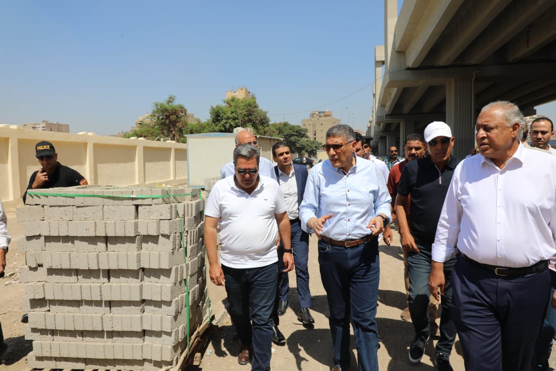 <strong>عادل النجار محافظ الجيزة</strong>
