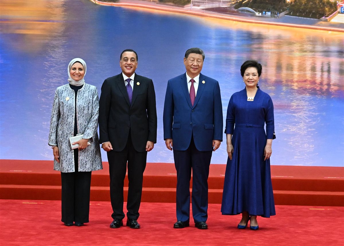 <strong>الظهور الأول لإيمان حسب الله&nbsp;زوجة الدكتور مصطفى مدبولي رئيس مجلس الوزراء</strong>