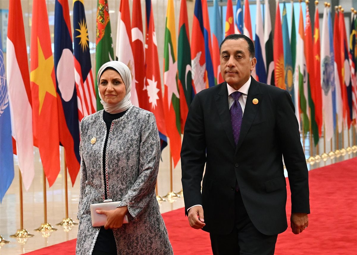 <strong>الظهور الأول لإيمان حسب الله&nbsp;زوجة الدكتور مصطفى مدبولي رئيس مجلس الوزراء</strong>