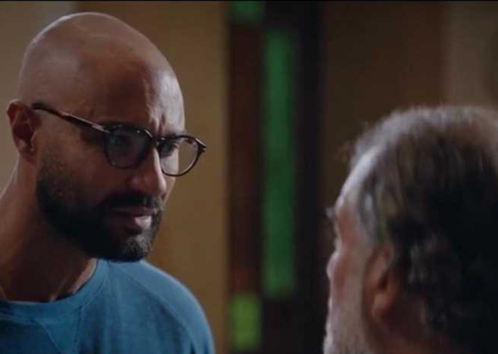 <strong>مسلسل “220 يوم”</strong>