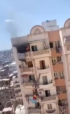 مصرع طفلة في حريق مروع بشارع المحكمة في كفر الدوار
